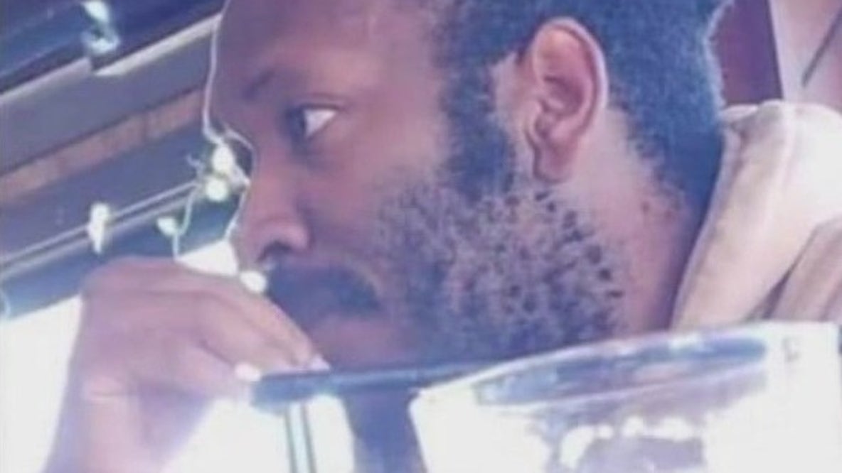 Bar owners sharing photo of man they say has repeatedly dined, drank and dashed